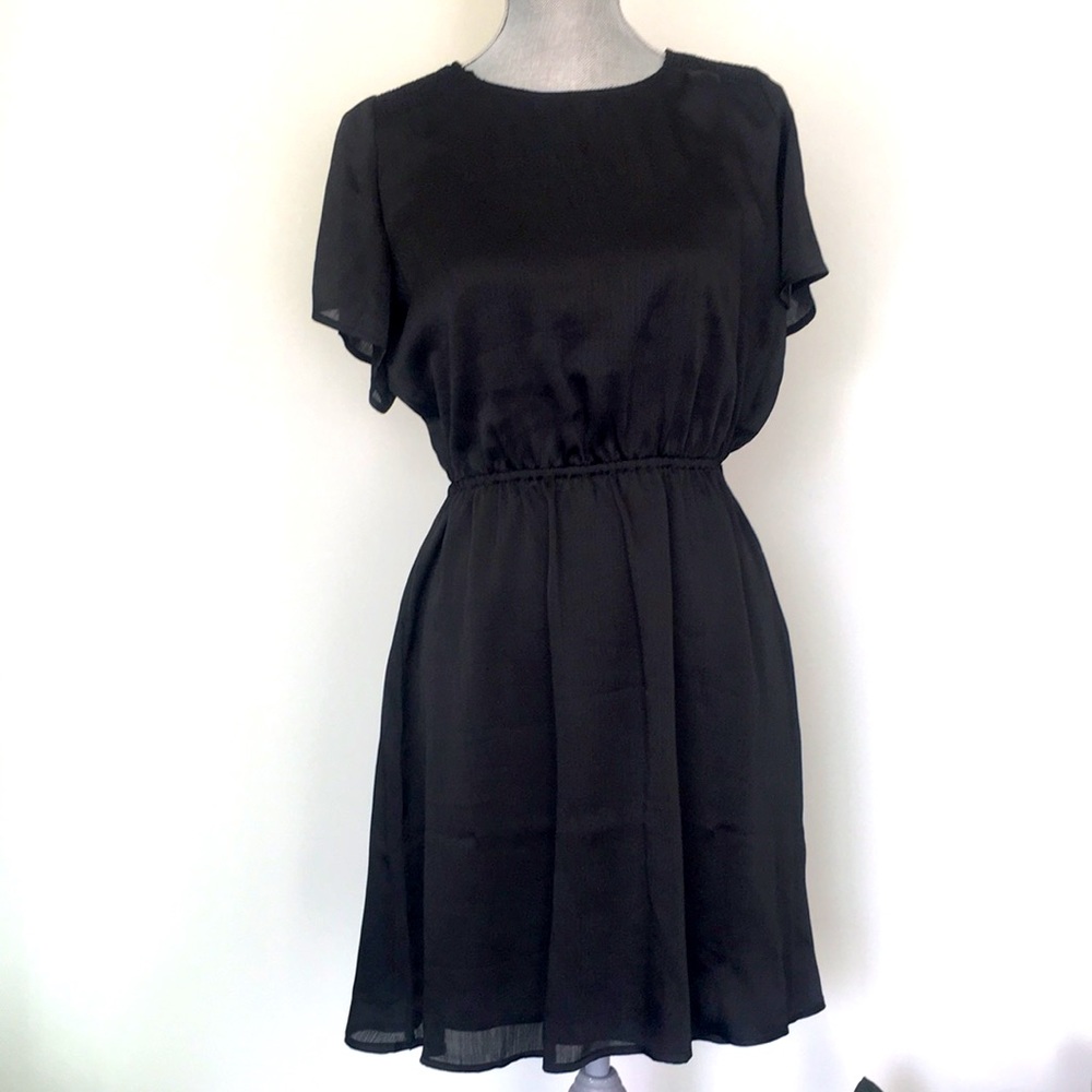 NWT Old Navy Smocked Shoulder Semi-Sheer Little Black Dress, size Medium 🖤